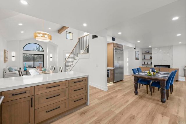 1486 Stoneridge Terrace, Vista, CA 92083
