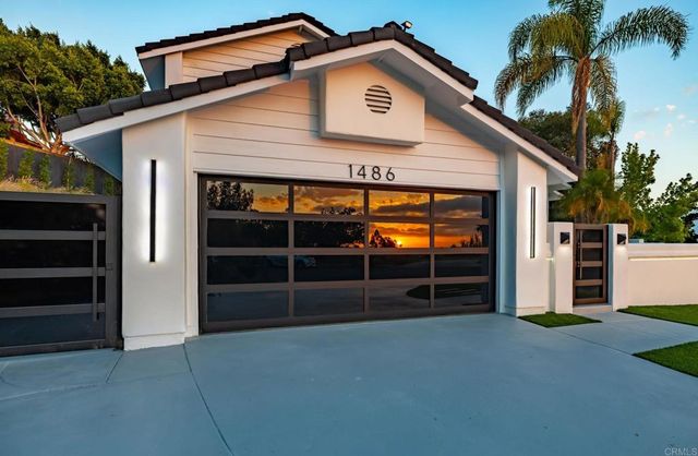 1486 Stoneridge Terrace, Vista, CA 92083