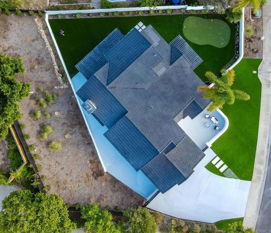 1486 Stoneridge Terrace, Vista, CA 92083