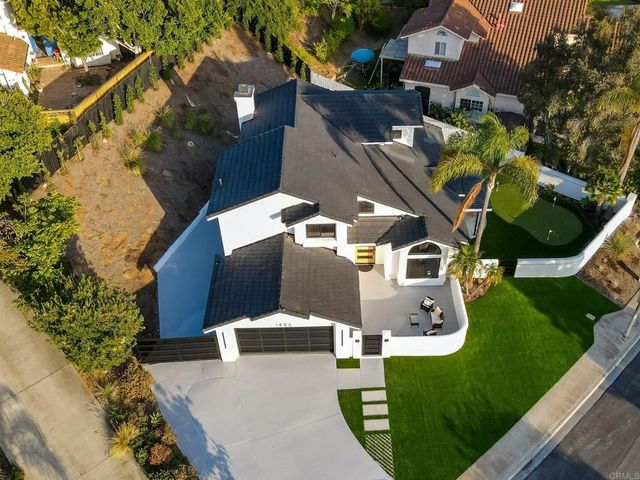 1486 Stoneridge Terrace, Vista, CA 92083