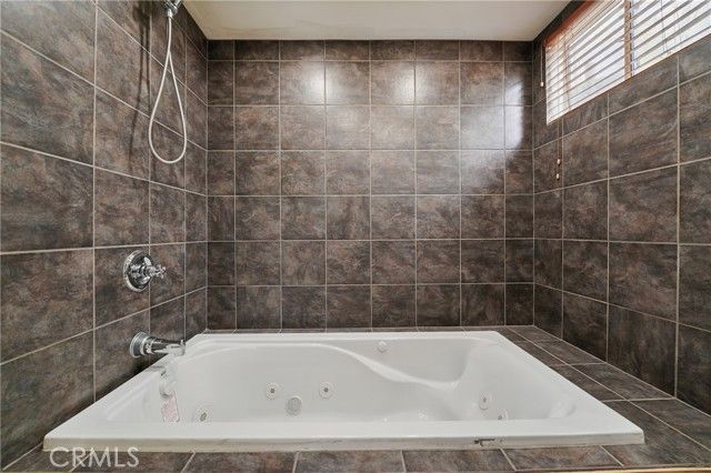 30919 Valley Oak, Running Springs, CA 92382