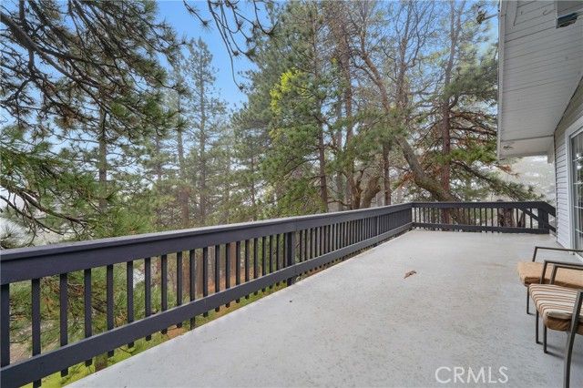 30919 Valley Oak, Running Springs, CA 92382