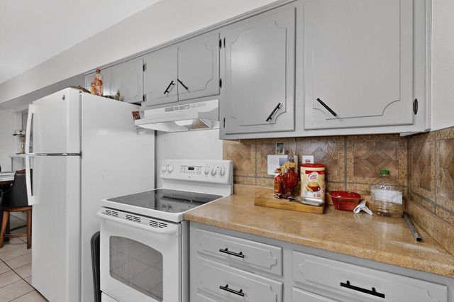 204 General Hodges Street NE, Albuquerque, NM 87123