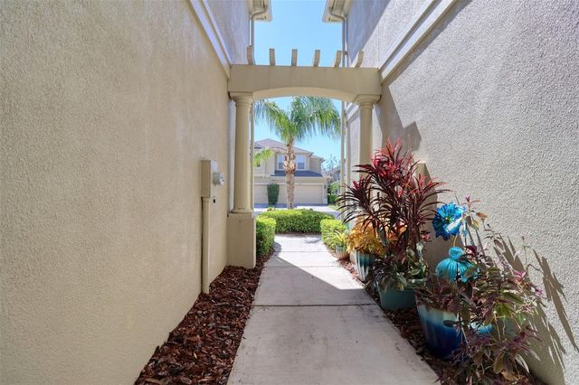 6643 83RD AVENUE N, Pinellas Park, FL 33781