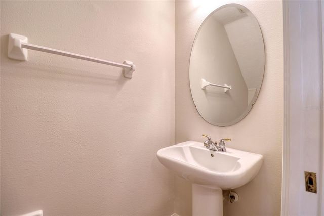 6643 83RD AVENUE N, Pinellas Park, FL 33781