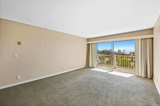 1866 Forestdale Drive, Encinitas, CA 92024