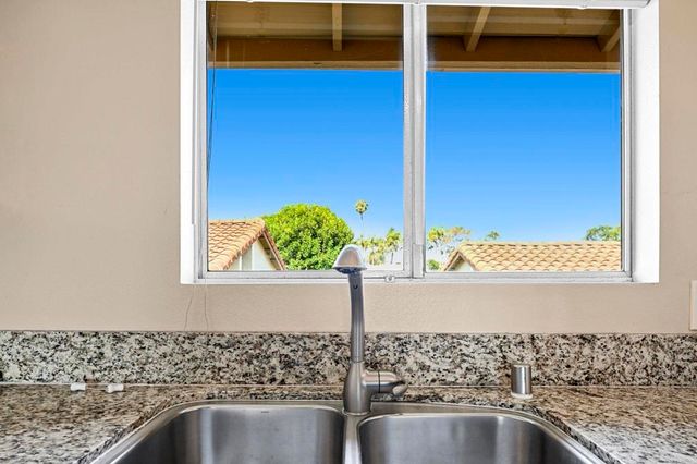 1866 Forestdale Drive, Encinitas, CA 92024