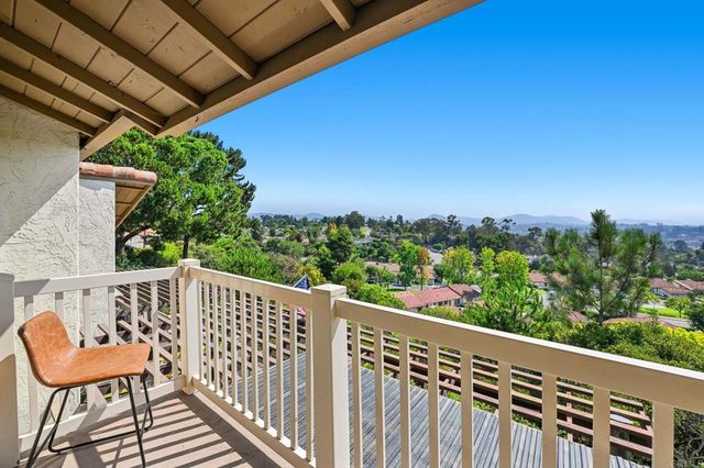 1866 Forestdale Drive, Encinitas, CA 92024