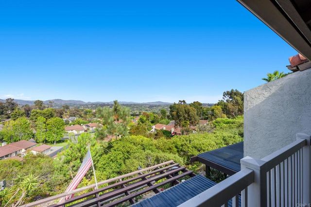 1866 Forestdale Drive, Encinitas, CA 92024