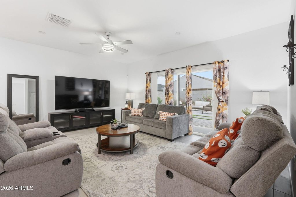 1583 E LARDNER Drive, Casa Grande, AZ 85122 — photo 5