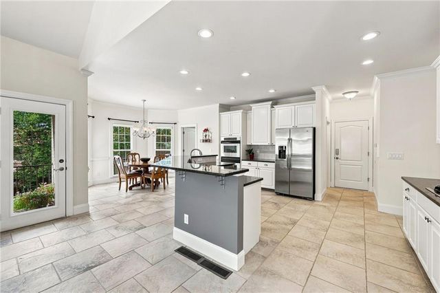 5359 Point South Drive, Gainesville, GA 30504