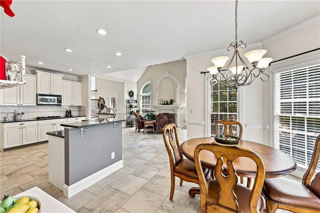 5359 Point South Drive, Gainesville, GA 30504