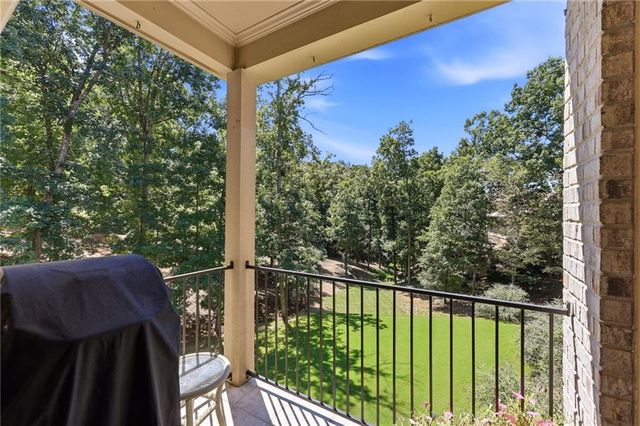 5359 Point South Drive, Gainesville, GA 30504