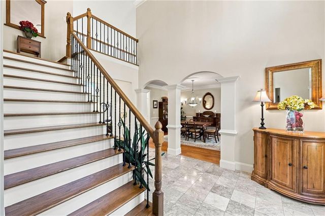 5359 Point South Drive, Gainesville, GA 30504
