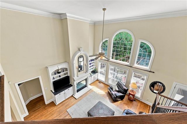 5359 Point South Drive, Gainesville, GA 30504