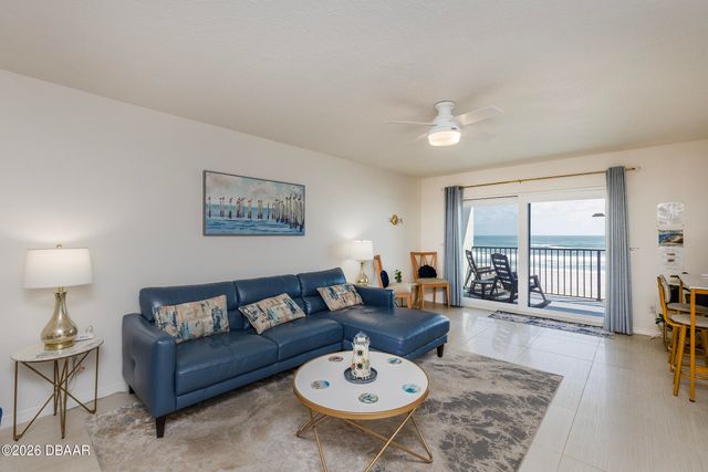 3807 S Atlantic Ave Apt 302, Daytona Beach Shores, FL 32118