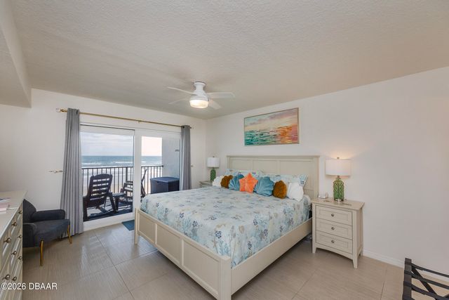 3807 S Atlantic Ave Apt 302, Daytona Beach Shores, FL 32118