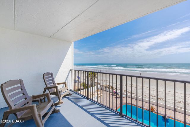 3807 S Atlantic Ave Apt 302, Daytona Beach Shores, FL 32118