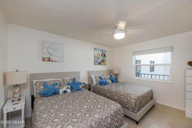 3807 S Atlantic Ave Apt 302, Daytona Beach Shores, FL 32118