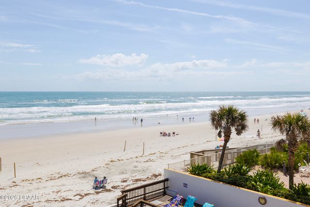 3807 S Atlantic Ave Apt 302, Daytona Beach Shores, FL 32118