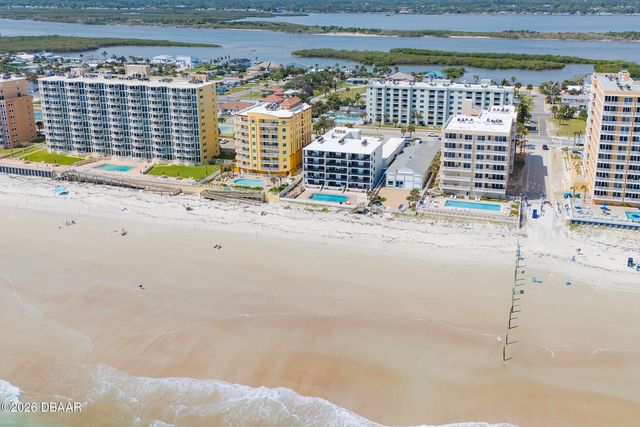 3807 S Atlantic Ave Apt 302, Daytona Beach Shores, FL 32118