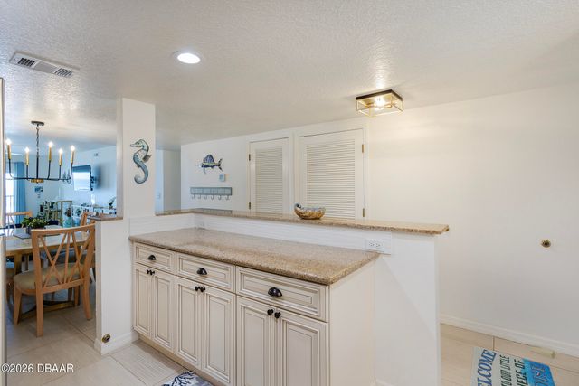 3807 S Atlantic Ave Apt 302, Daytona Beach Shores, FL 32118