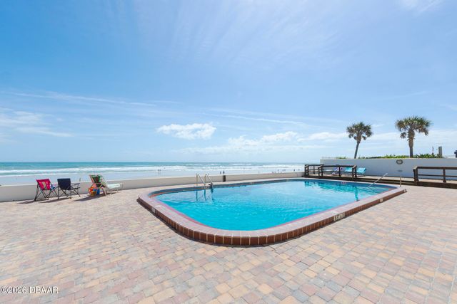 3807 S Atlantic Ave Apt 302, Daytona Beach Shores, FL 32118