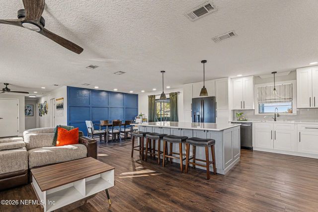 4279 BARBER BROS Circle, Macclenny, FL 32063