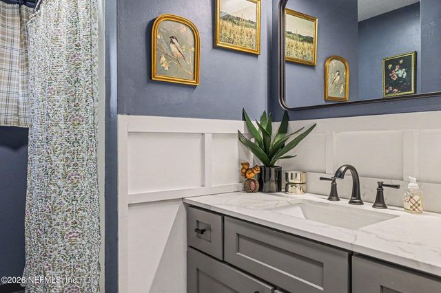 4279 BARBER BROS Circle, Macclenny, FL 32063