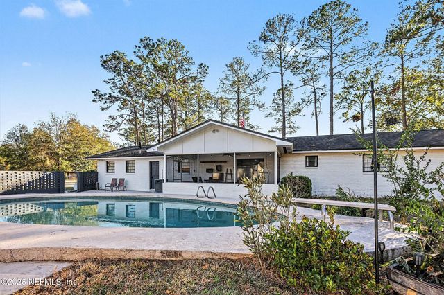 4279 BARBER BROS Circle, Macclenny, FL 32063