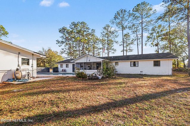 4279 BARBER BROS Circle, Macclenny, FL 32063