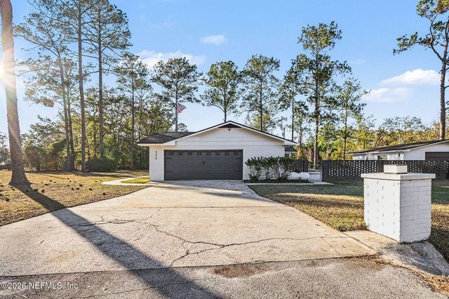 4279 BARBER BROS Circle, Macclenny, FL 32063