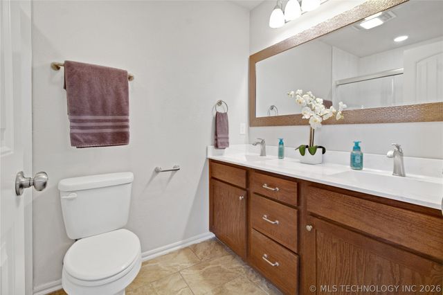 1114 N Osage Avenue, Claremore, OK 74017