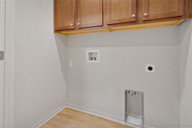 1114 N Osage Avenue, Claremore, OK 74017