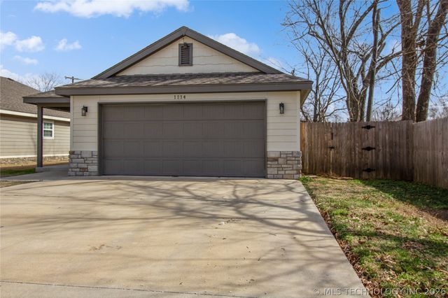 1114 N Osage Avenue, Claremore, OK 74017