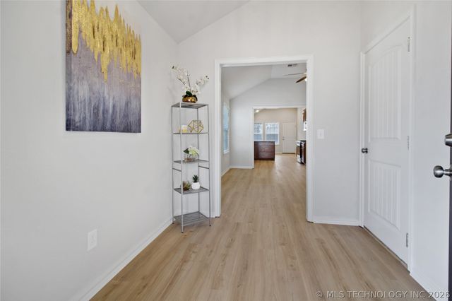 1114 N Osage Avenue, Claremore, OK 74017