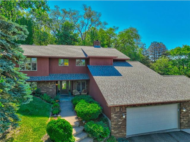 322 N Cudd Avenue, River Falls, WI 54022