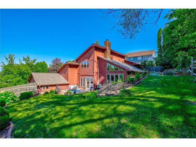 322 N Cudd Avenue, River Falls, WI 54022