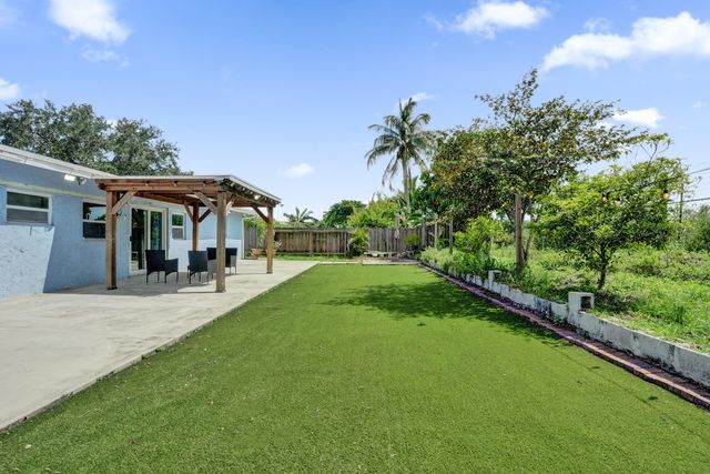 855 NW 80TH Terrace, Margate, FL 33063