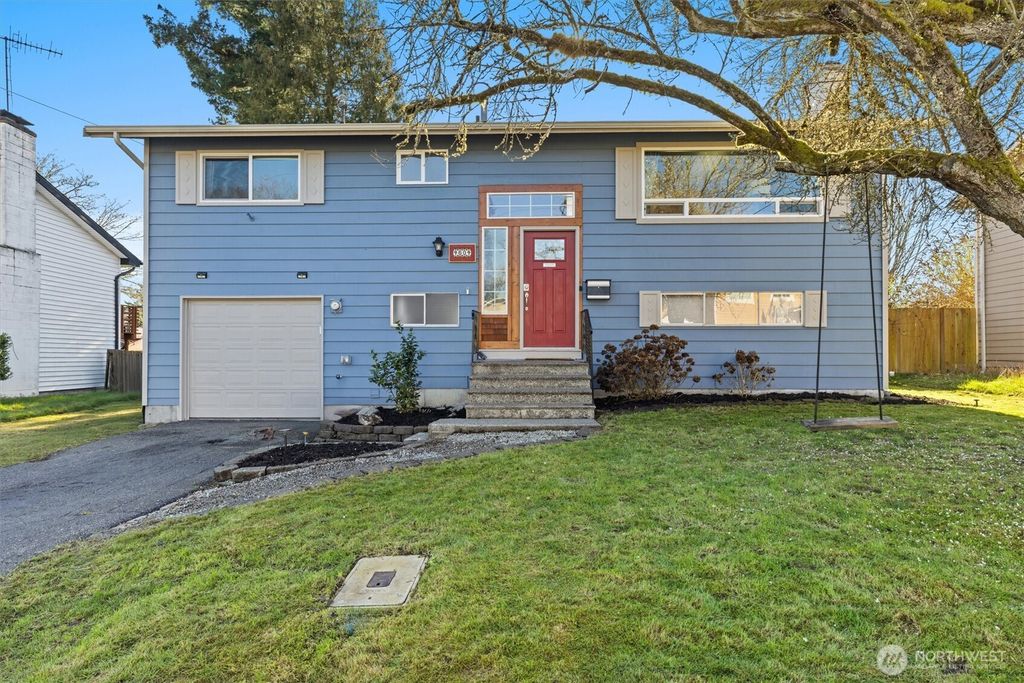 4604 224th Place SW, Mountlake Terrace, WA 98043
