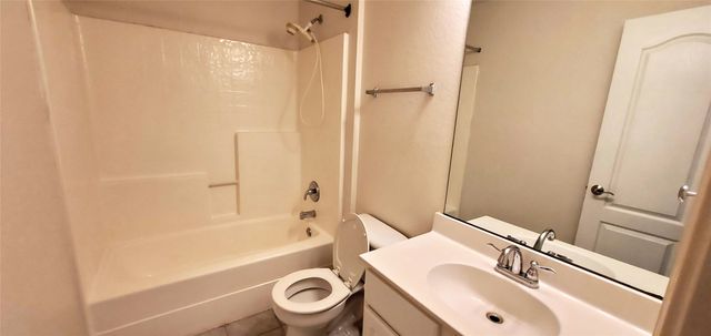 2244 Chapman Drive, Carrollton, TX 75010