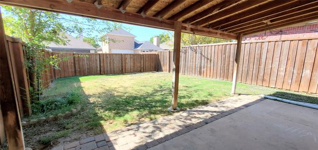 2244 Chapman Drive, Carrollton, TX 75010