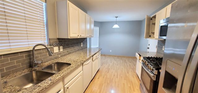 2244 Chapman Drive, Carrollton, TX 75010