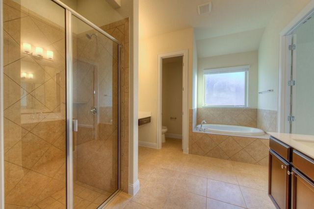 2125 Sandbur LN, Leander, TX 78641