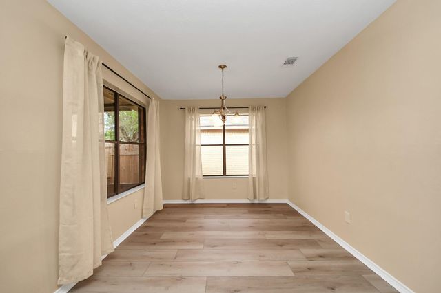 14219 Swanfield Dr, Houston, TX 77083