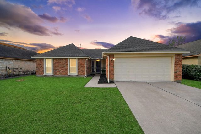 14219 Swanfield Dr, Houston, TX 77083