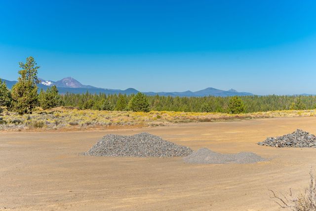 Concannon Lot 42, Bend, OR 97703