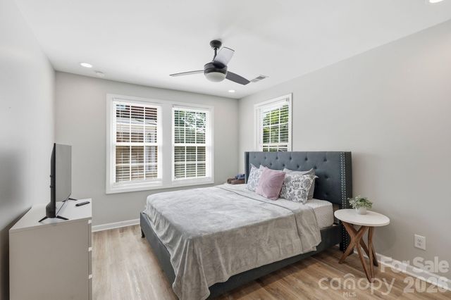 205 Grandin Road, Charlotte, NC 28208