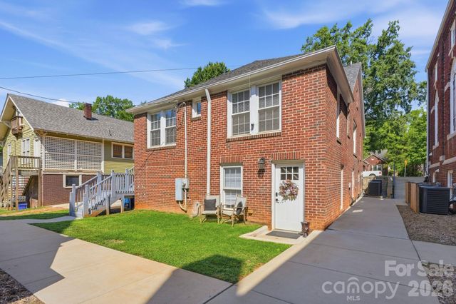 205 Grandin Road, Charlotte, NC 28208