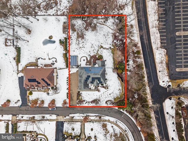 2 GRACE COURT, Plainsboro, NJ 08536